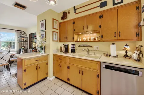 17 Rosevere Way Melbourne FL 32901