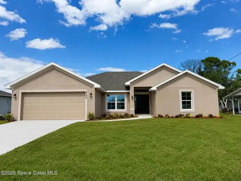 962 Seneca Avenue Sebastian FL 32958