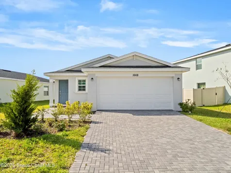 1668 Colebrook Circle SW Palm Bay FL 32908