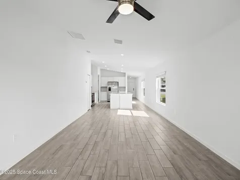 1668 Colebrook Circle SW Palm Bay FL 32908