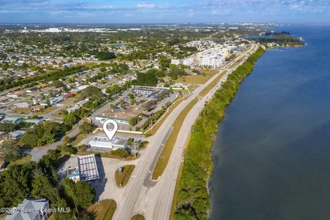 4720 Dixie Highway NE Palm Bay FL 32905