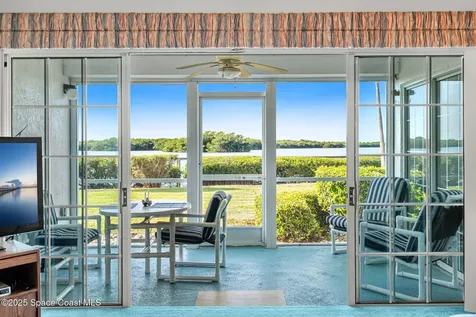 630 S Brevard Avenue Cocoa Beach FL 32931