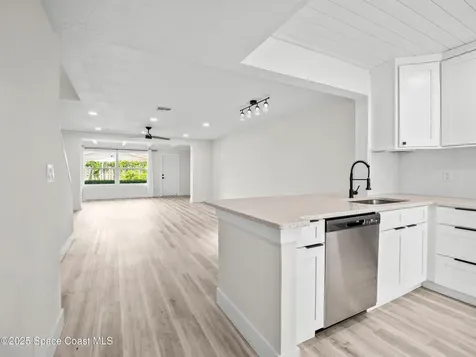 290 Paradise Boulevard Indialantic FL 32903