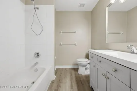 1368 Hampton Park Lane Melbourne FL 32940