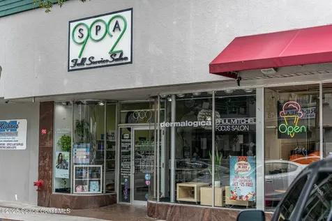902 E New Haven Avenue Melbourne FL 32901