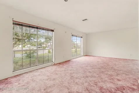 676 Thomas Jefferson Lane Melbourne FL 32904