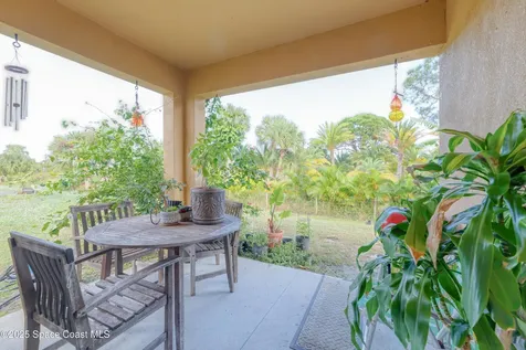 7339 Tourmaline Drive Grant-valkaria FL 32949