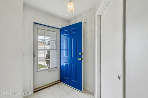 904 Maplewood Court Melbourne FL 32940