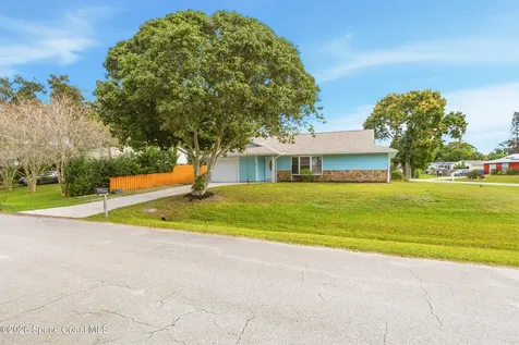 1121 Clearmont Street Sebastian FL 32958