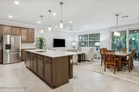 484 Veridian Circle NW Palm Bay FL 32907