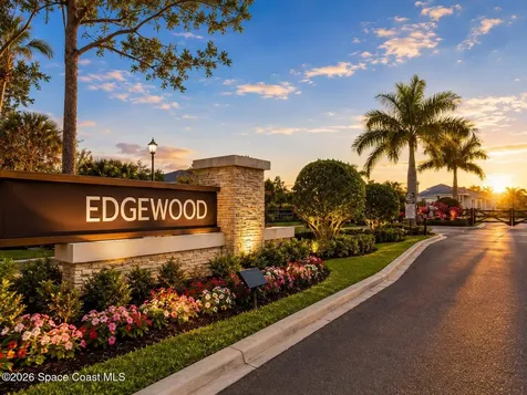 484 Veridian Circle NW Palm Bay FL 32907