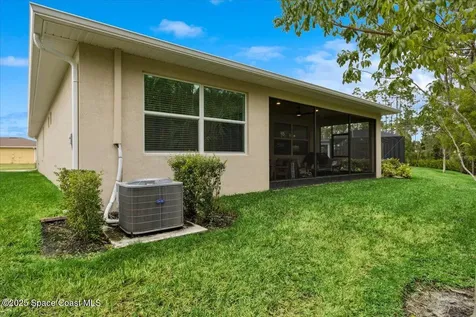 484 Veridian Circle NW Palm Bay FL 32907