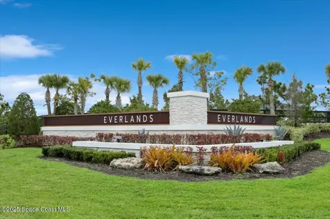 484 Veridian Circle NW Palm Bay FL 32907