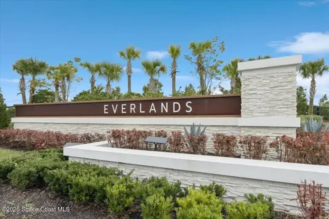 484 Veridian Circle NW Palm Bay FL 32907