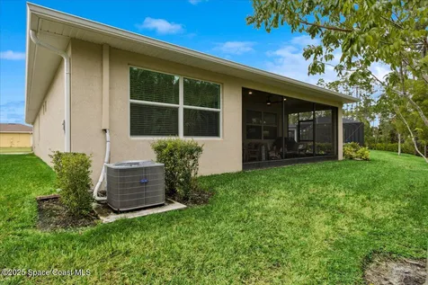 484 Veridian Circle NW Palm Bay FL 32907