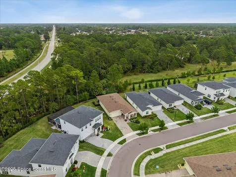 484 Veridian Circle NW Palm Bay FL 32907