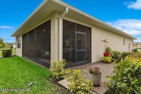484 Veridian Circle NW Palm Bay FL 32907