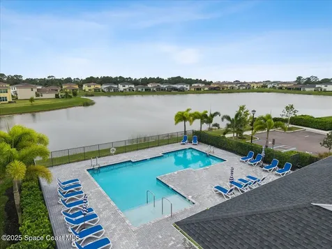 484 Veridian Circle NW Palm Bay FL 32907