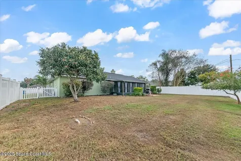 418 Charlotta Avenue SE Palm Bay FL 32909