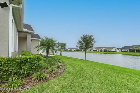 2940 Avalonia Drive Melbourne FL 32940