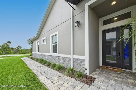 2940 Avalonia Drive Melbourne FL 32940