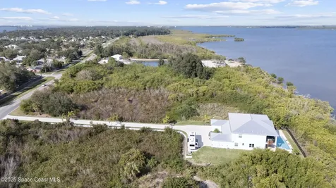 3660 S Courtenay Parkway Merritt Island FL 32952