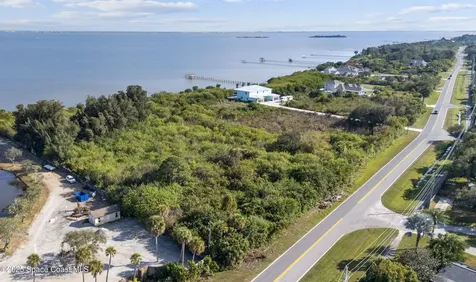 3660 S Courtenay Parkway Merritt Island FL 32952