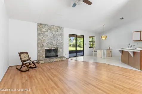 12700 81st Street Fellsmere FL 32948