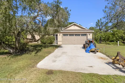 12700 81st Street Fellsmere FL 32948