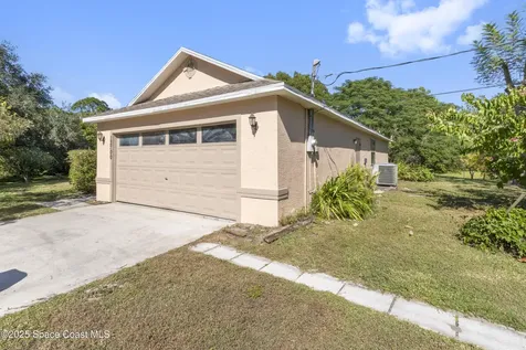 12700 81st Street Fellsmere FL 32948