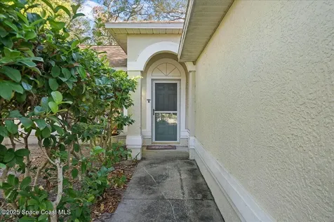 1639 Sweetwood Drive Melbourne FL 32935