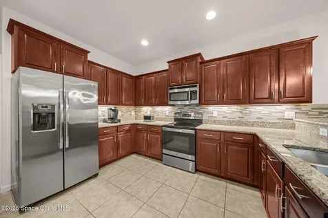 467 Easton Forest Circle SE Palm Bay FL 32909