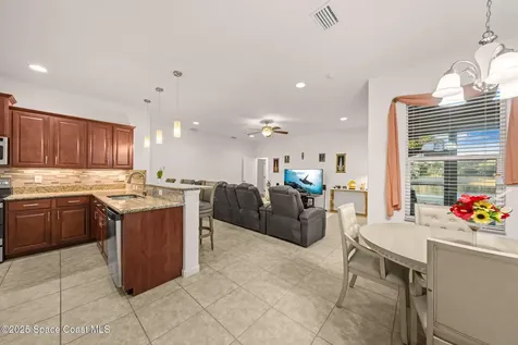 467 Easton Forest Circle SE Palm Bay FL 32909