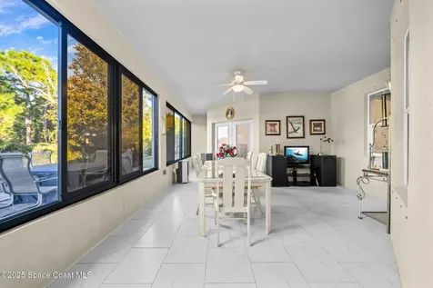 467 Easton Forest Circle SE Palm Bay FL 32909