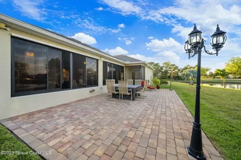 467 Easton Forest Circle SE Palm Bay FL 32909