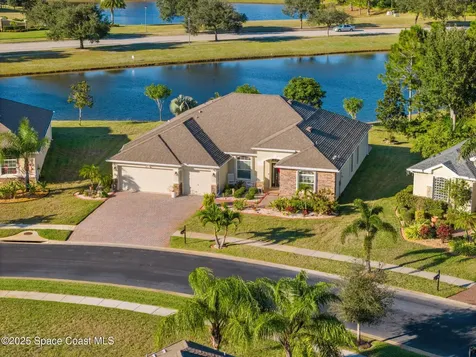 467 Easton Forest Circle SE Palm Bay FL 32909