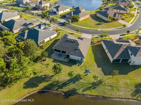 467 Easton Forest Circle SE Palm Bay FL 32909