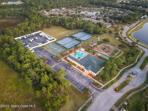 467 Easton Forest Circle SE Palm Bay FL 32909