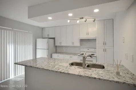 3237 Sea Oats Circle Melbourne Beach FL 32951
