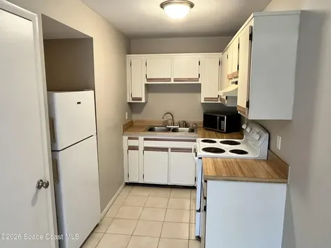 1961 Convair Street SE Palm Bay FL 32909