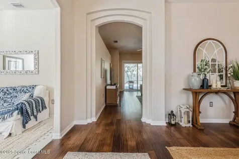 8018 Kingswood Way Melbourne FL 32940