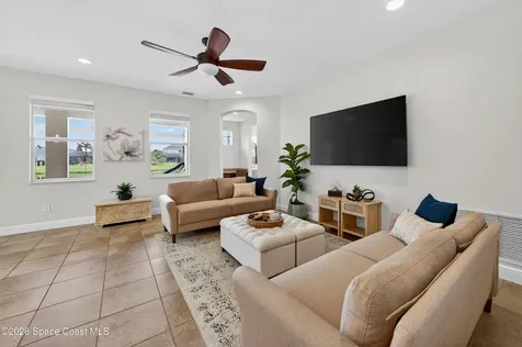 8551 Strom Park Drive Melbourne FL 32940