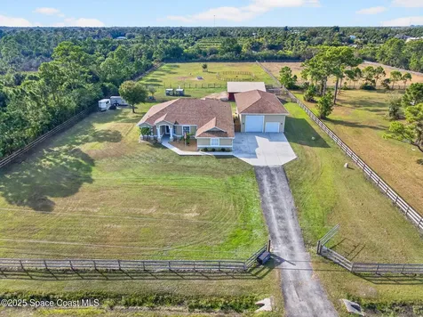 2740 Waring Lane S Malabar FL 32950