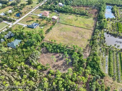 2740 Waring Lane S Malabar FL 32950