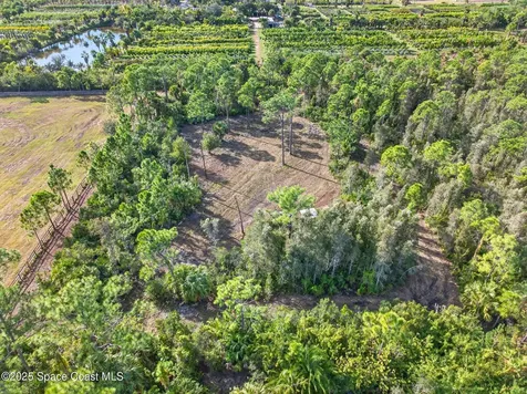 2740 Waring Lane S Malabar FL 32950