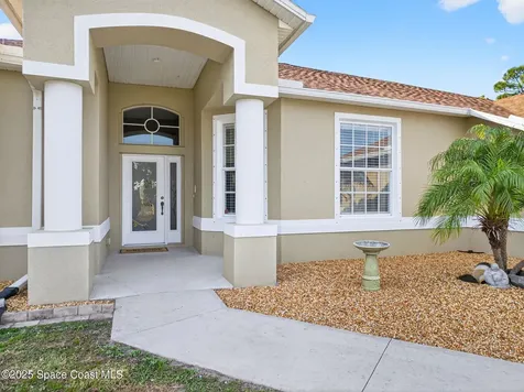 2740 Waring Lane S Malabar FL 32950