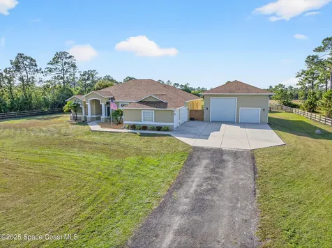 2740 Waring Lane S Malabar FL 32950