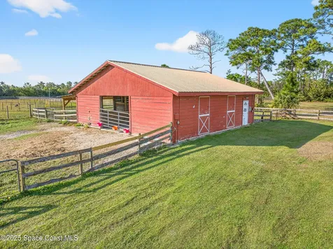 2740 Waring Lane S Malabar FL 32950
