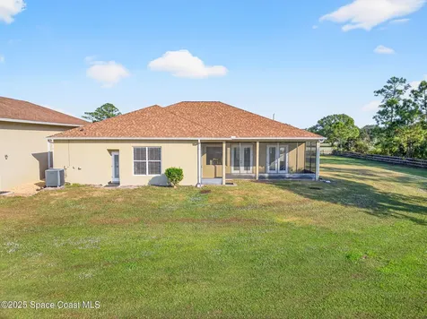 2740 Waring Lane S Malabar FL 32950
