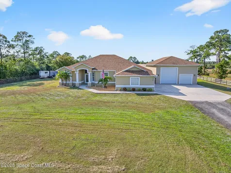 2740 Waring Lane S Malabar FL 32950